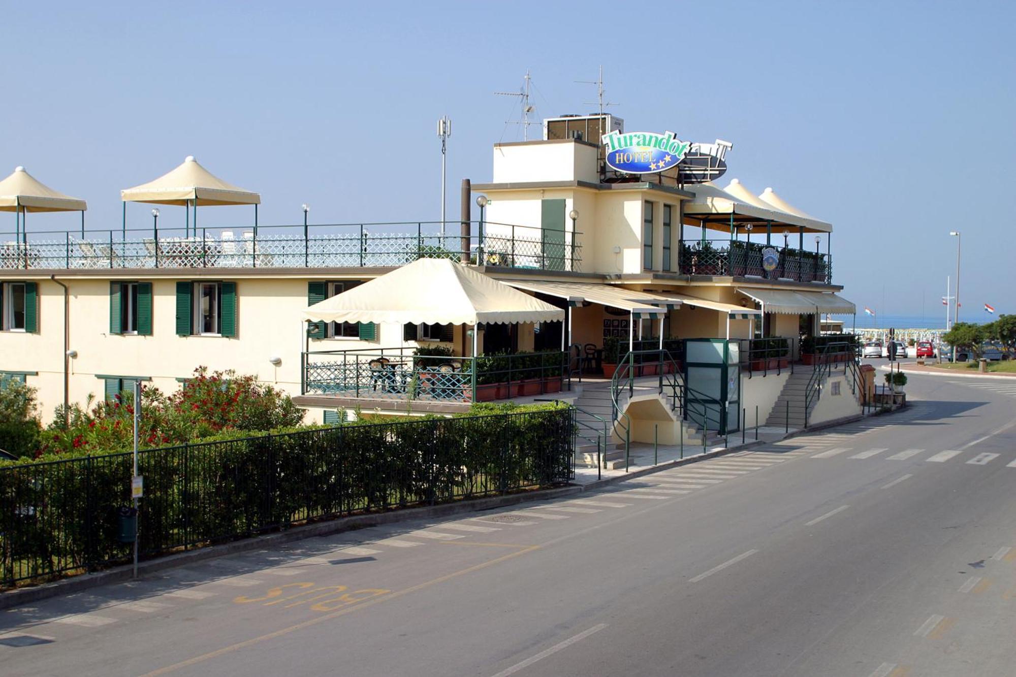 Hotel Turandot Torre del Lago Puccini Bagian luar foto