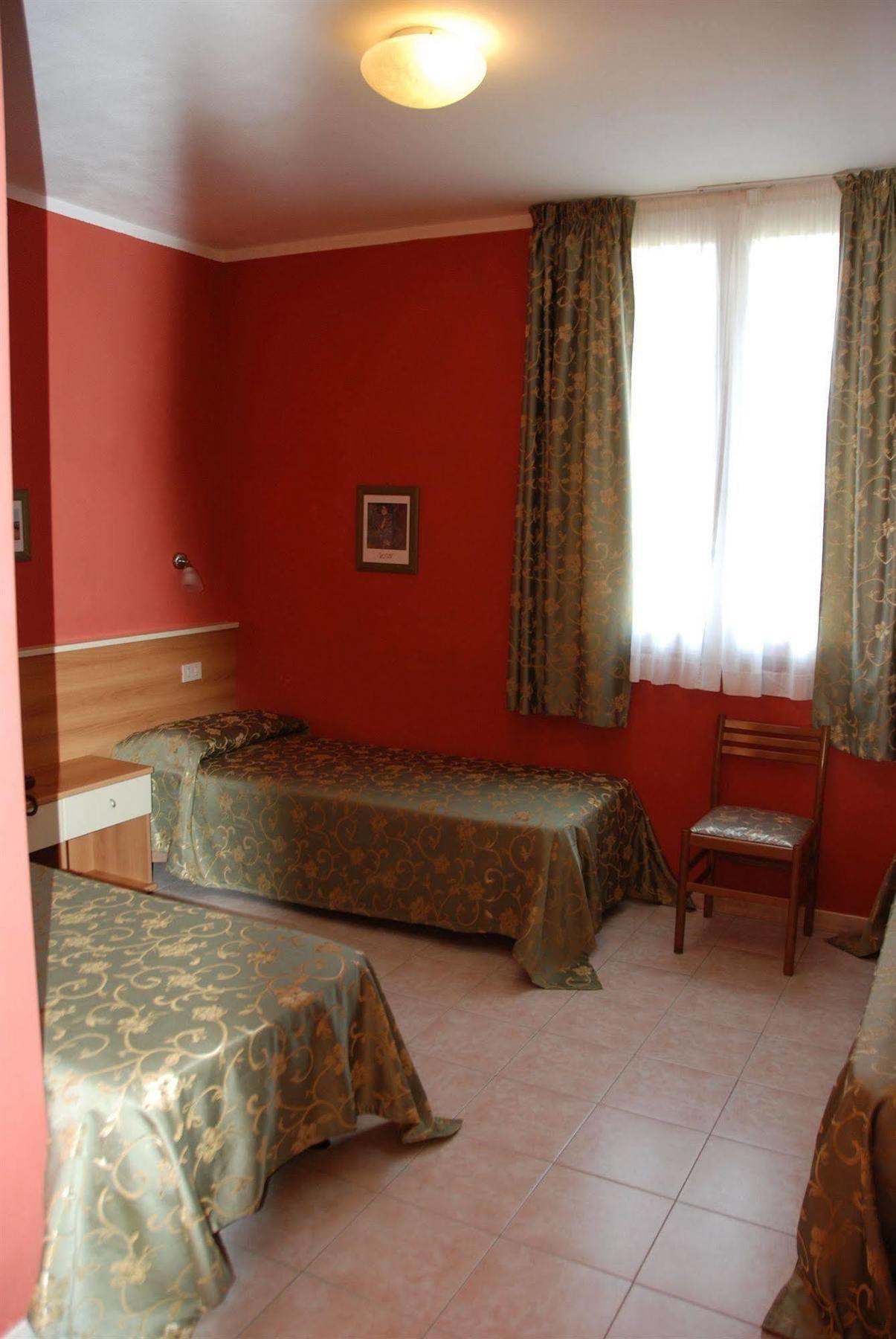 Hotel Turandot Torre del Lago Puccini Bagian luar foto
